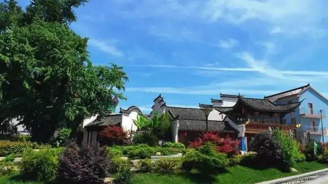 從經(jīng)濟(jì)的角度來看如何建設(shè)宜居宜業(yè)的美麗鄉(xiāng)村(圖2) 睿婕輕鋼別墅
